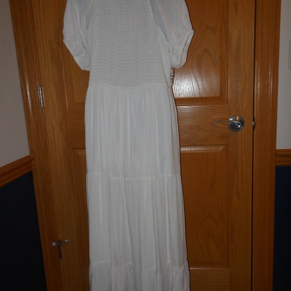 J 52 & 53  NWT!!!  POLAGRAM  Embroidered Maxi L - Picture 5 of 11